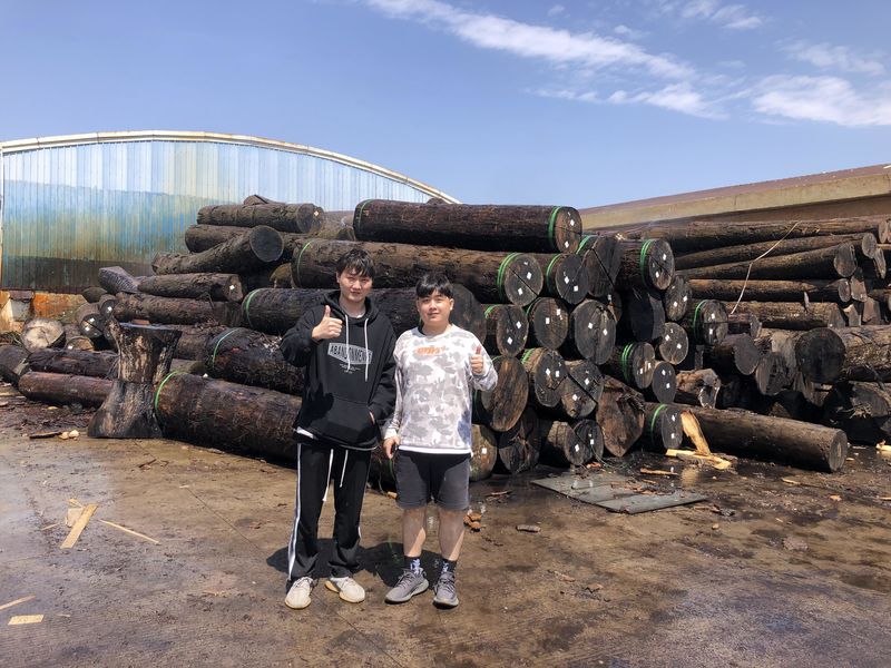 Dongguan Lingfeng Wood Industry Co., Ltd. dây chuyền sản xuất của nhà sản xuất