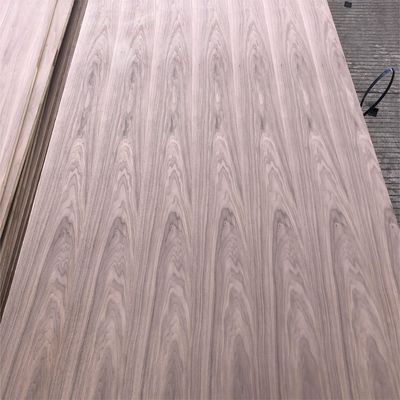 Giá nhà máy Đen Walnut Veneer Tủ quần áo Cửa gỗ Bảng tường Bảng trang trí